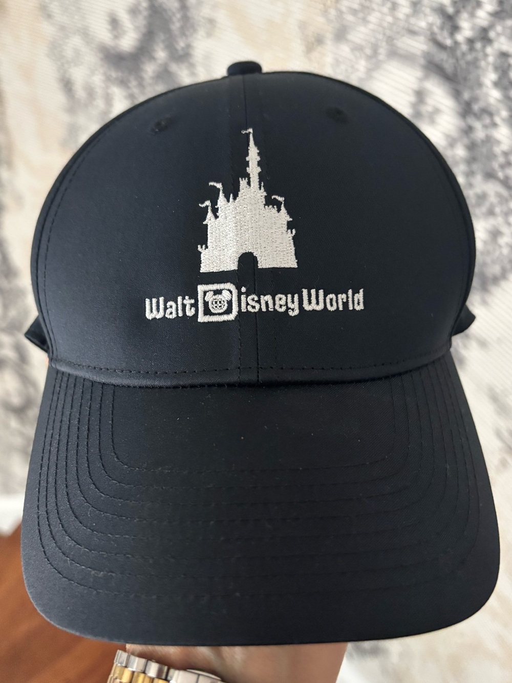 Disney World × Nike Dri-Fit Legacy 91  Cinderella Castle Black Hat Adult Sz M/L